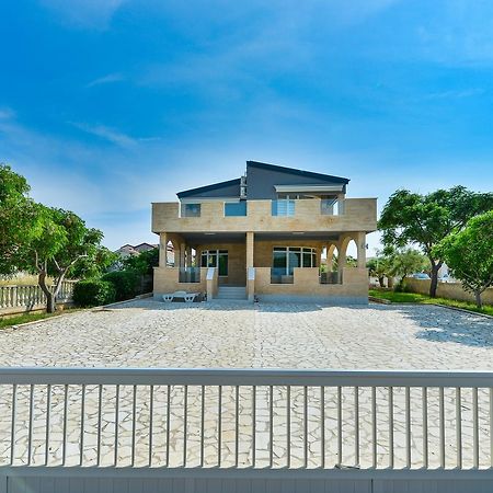 Apartments Mavracic Vir Exterior foto
