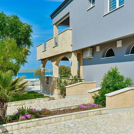 Apartments Mavracic Vir Exterior foto